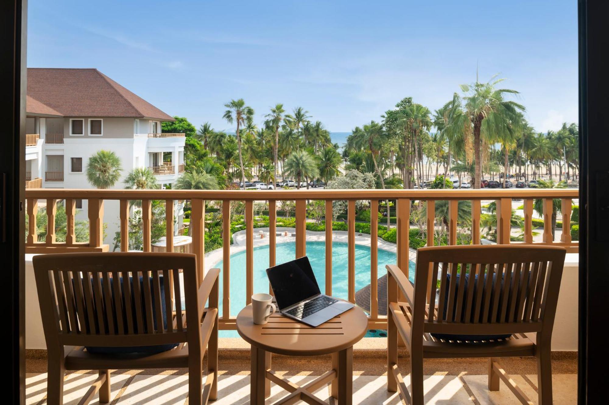The Tide Resort بانغسين المظهر الخارجي الصورة